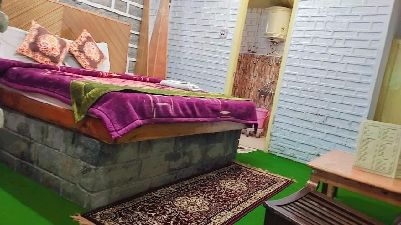 Hotel Seraj International Manāli Εξωτερικό φωτογραφία